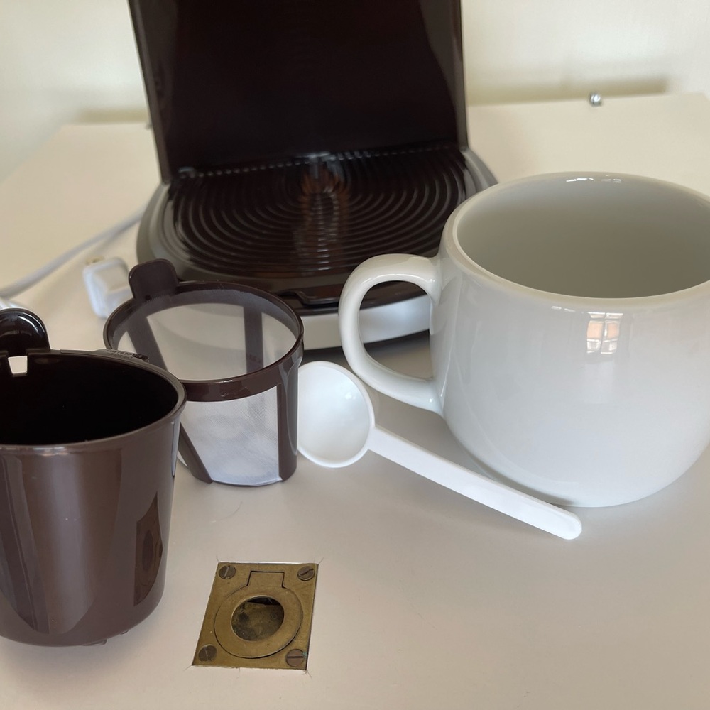 KONKA Drip Coffee Maker - Picture 5 of 9